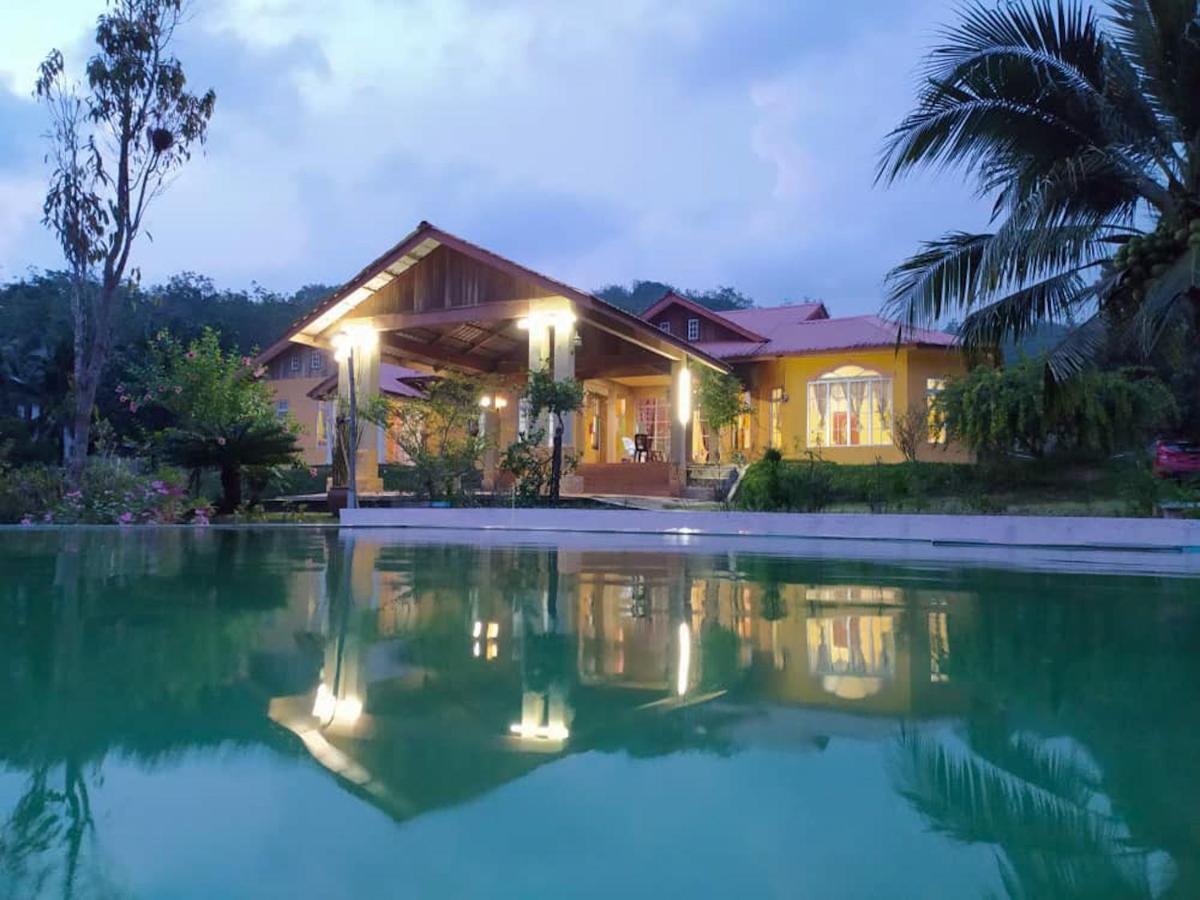 Kapal Terbang Guest House Langkawi Pantai Cenang  Exterior foto