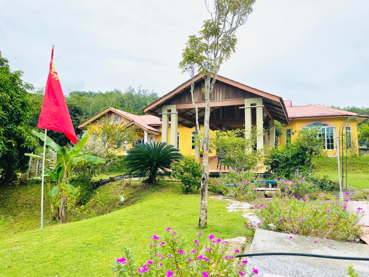 Kapal Terbang Guest House Langkawi Pantai Cenang  Exterior foto